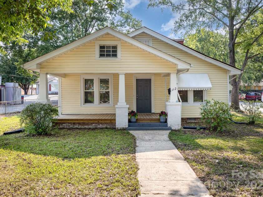 1112 Concord Avenue, Monroe, NC 28110.  MLS# CAR4265452, YatesRealty ID 21299. 