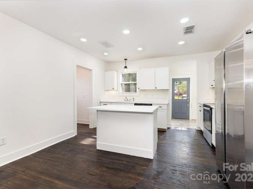 1112 Concord Avenue, Monroe, NC 28110.  MLS# CAR4265452, YatesRealty ID 21299. 