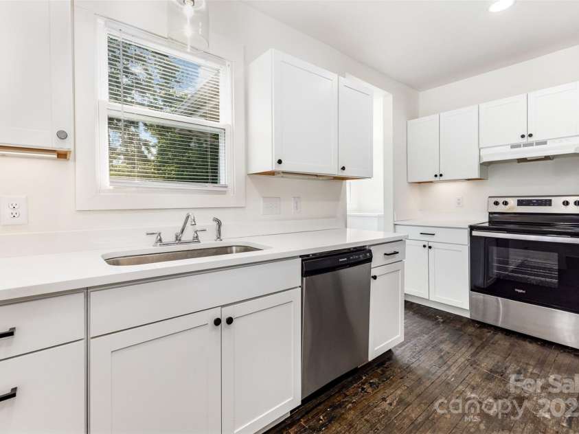 1112 Concord Avenue, Monroe, NC 28110.  MLS# CAR4265452, YatesRealty ID 21299. 