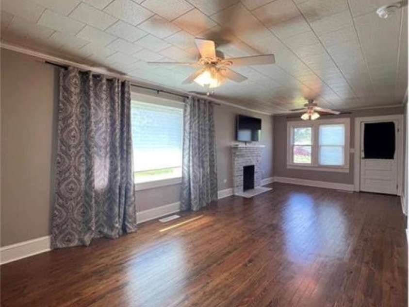 820 Suncrest Orchard Road, North Wilkesboro, NC 28659.  MLS# CAR4375292, YatesRealty ID 213. 