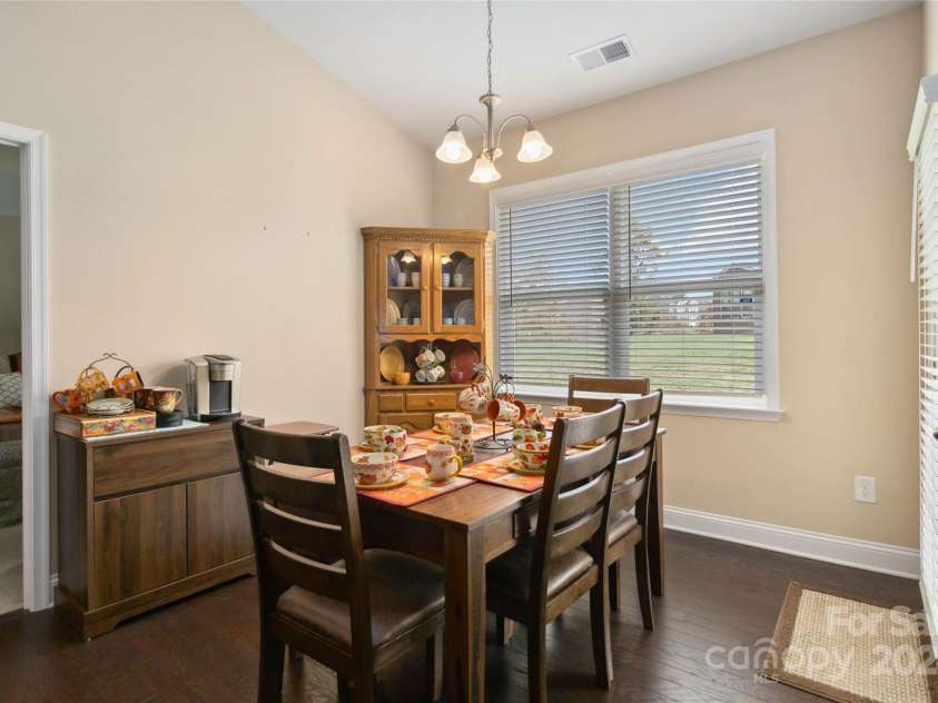 4812 Weber Court, Gastonia, NC 28056.  MLS# CAR4197929, YatesRealty ID 2130. 