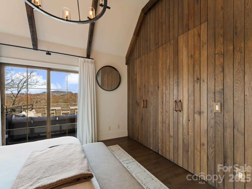 87 & 91 Salt Rock Court, Highlands, NC 28741.  MLS# CAR4228717, YatesRealty ID 2130. 