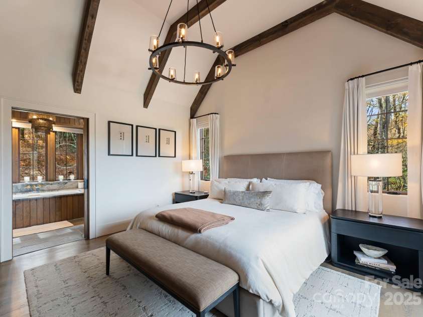 87 & 91 Salt Rock Court, Highlands, NC 28741.  MLS# CAR4228717, YatesRealty ID 2130. 