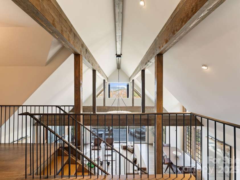 87 & 91 Salt Rock Court, Highlands, NC 28741.  MLS# CAR4228717, YatesRealty ID 2130. 