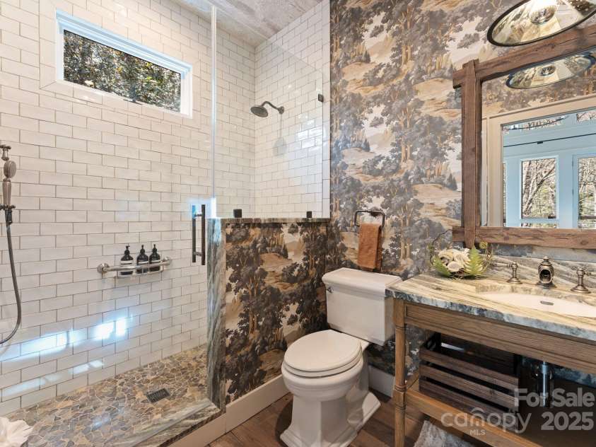 87 & 91 Salt Rock Court, Highlands, NC 28741.  MLS# CAR4228717, YatesRealty ID 2130. 