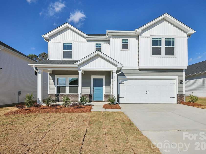 2485 Maxton Drive, Salisbury, NC 28144.  MLS# CAR4381037, YatesRealty ID 21300. 