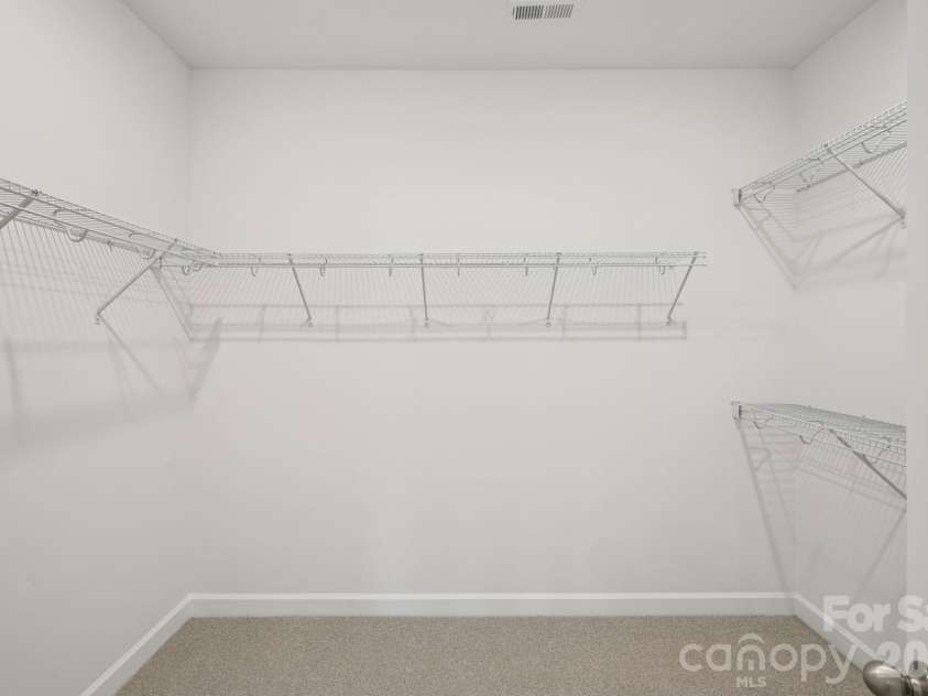 2485 Maxton Drive, Salisbury, NC 28144.  MLS# CAR4381037, YatesRealty ID 21300. 