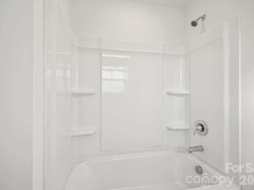 2485 Maxton Drive, Salisbury, NC 28144.  MLS# CAR4381037, YatesRealty ID 21300. 