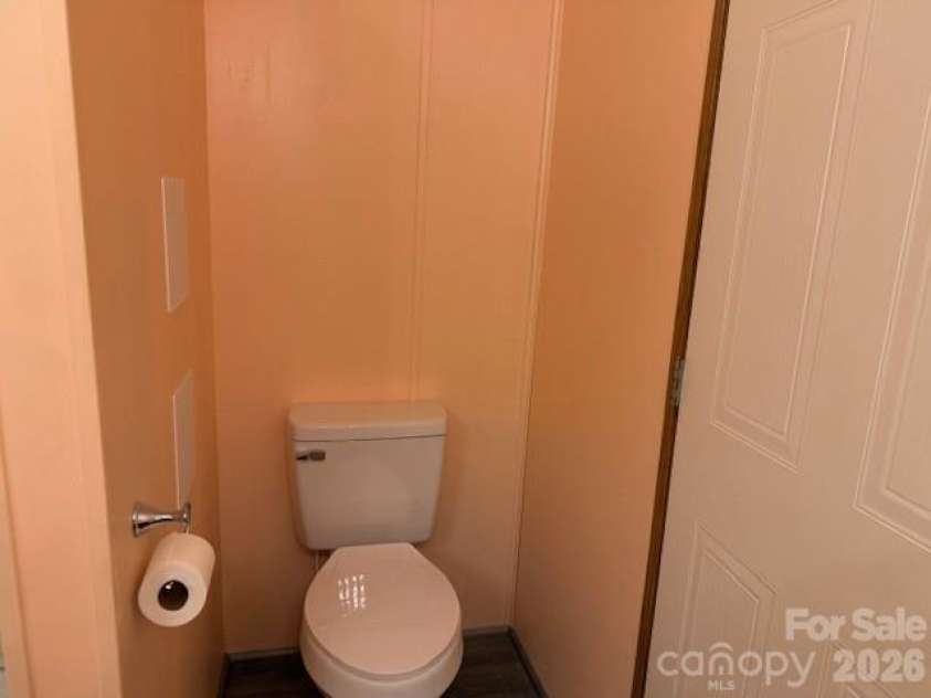 131 Davis Ridge Drive, Shelby, NC 28152.  MLS# CAR4380799, YatesRealty ID 21301. 