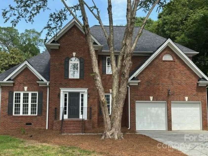 111 Billy Joe Road, Mooresville, NC 28117.  MLS# CAR4261501, YatesRealty ID 21302. 