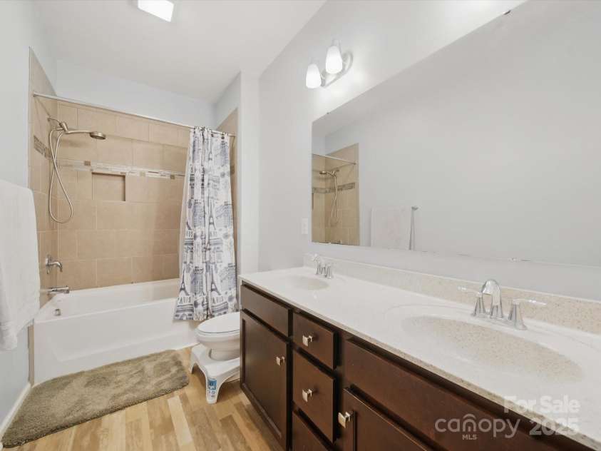 11225 Island View Lane, Lancaster, SC 29720.  MLS# CAR4266057, YatesRealty ID 21303. 