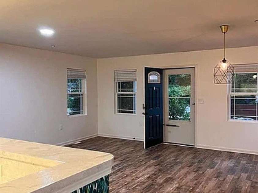 379 Sharpe Street, Mooresville, NC 28115.  MLS# CAR4269888, YatesRealty ID 21304. 