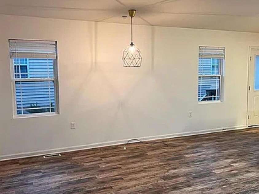 379 Sharpe Street, Mooresville, NC 28115.  MLS# CAR4269888, YatesRealty ID 21304. 