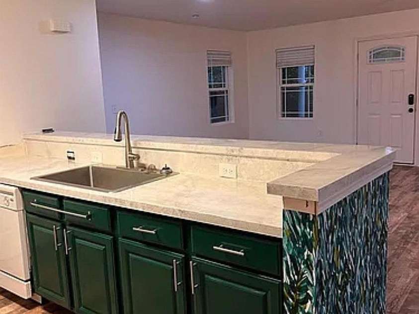 379 Sharpe Street, Mooresville, NC 28115.  MLS# CAR4269888, YatesRealty ID 21304. 