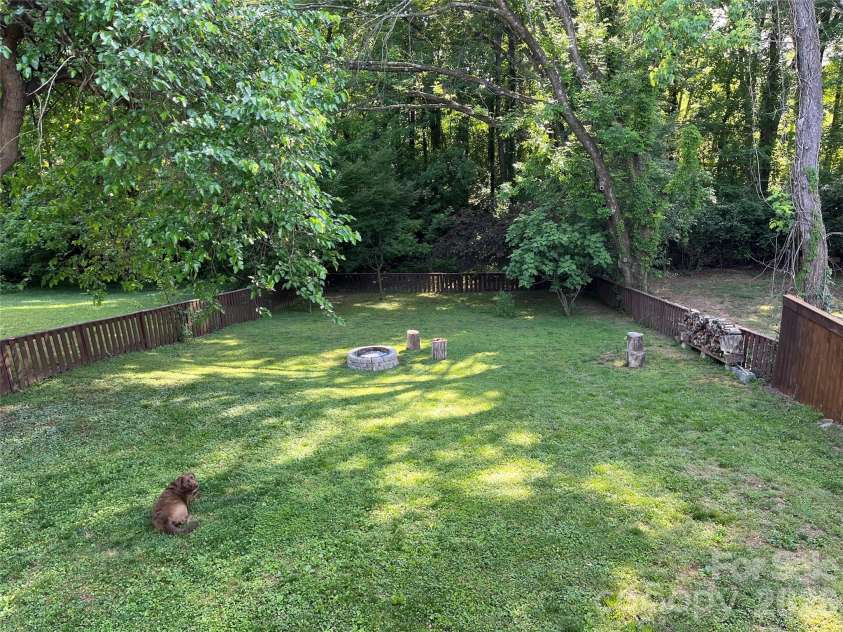 734 Herrin Avenue, Charlotte, NC 28205.  MLS# CAR4374397, YatesRealty ID 21307. 