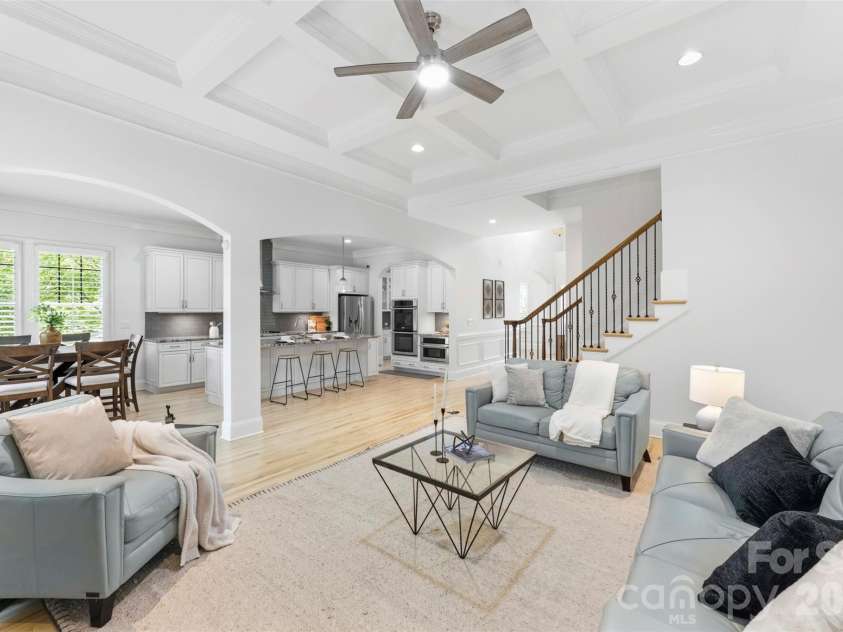 1009 Princessa Drive, Matthews, NC 28104.  MLS# CAR4378075, YatesRealty ID 21308. 