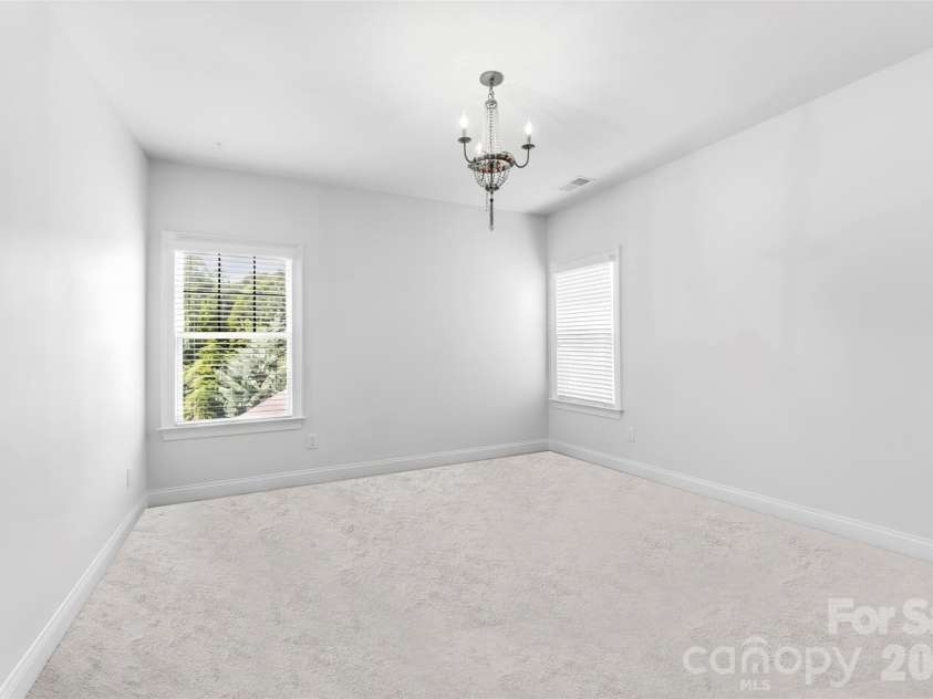 1009 Princessa Drive, Matthews, NC 28104.  MLS# CAR4378075, YatesRealty ID 21308. 