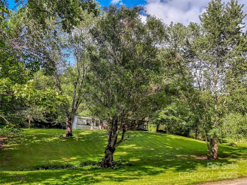 323 Jody Cove, Canton, NC 28716.  MLS# CAR4298691, YatesRealty ID 2131. 