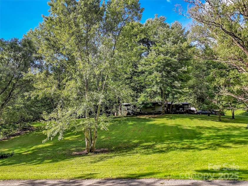 323 Jody Cove, Canton, NC 28716.  MLS# CAR4298691, YatesRealty ID 2131. 