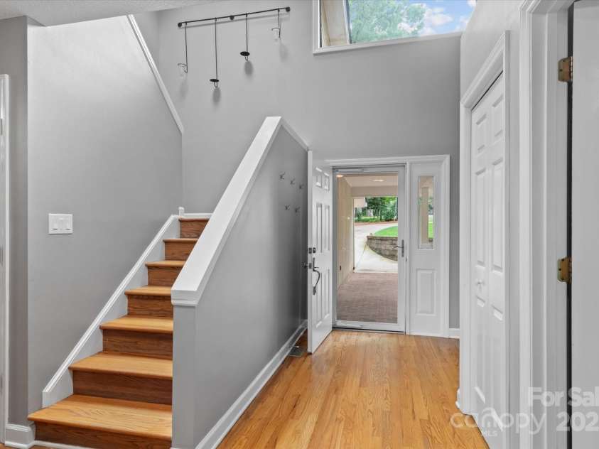 138 Ardmore Place, Mooresville, NC 28117.  MLS# CAR4270841, YatesRealty ID 21310. 