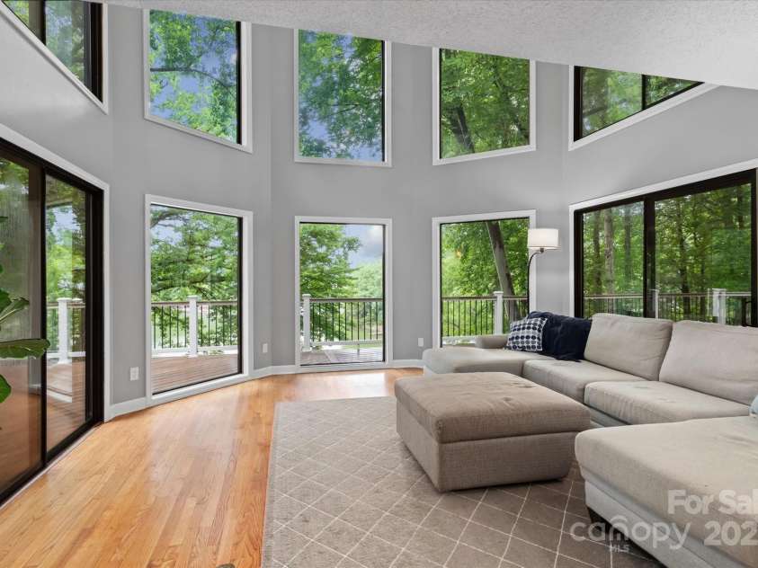 138 Ardmore Place, Mooresville, NC 28117.  MLS# CAR4270841, YatesRealty ID 21310. 