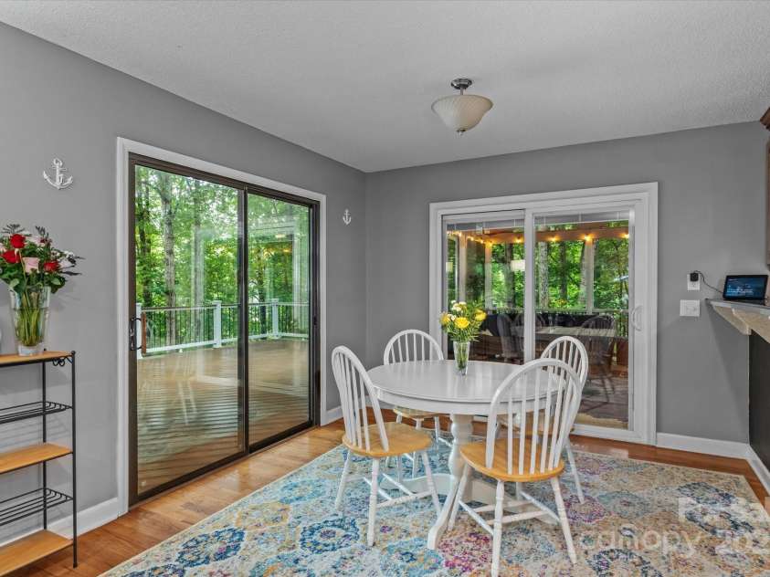138 Ardmore Place, Mooresville, NC 28117.  MLS# CAR4270841, YatesRealty ID 21310. 