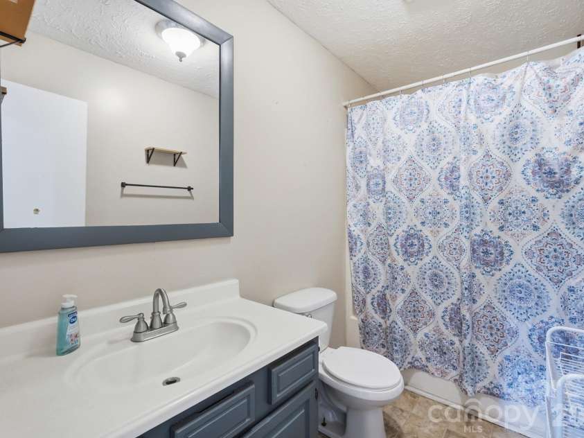 908 Forest Drive, Marshville, NC 28103.  MLS# CAR4374661, YatesRealty ID 21311. 