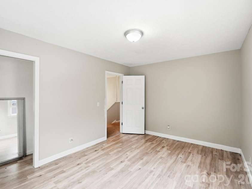 908 Forest Drive, Marshville, NC 28103.  MLS# CAR4374661, YatesRealty ID 21311. 