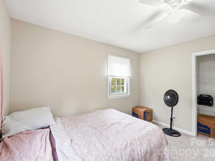 908 Forest Drive, Marshville, NC 28103.  MLS# CAR4374661, YatesRealty ID 21311. 