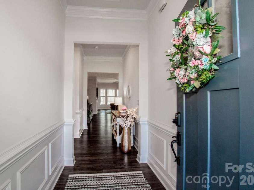 135 Coddle Way, Mooresville, NC 28115.  MLS# CAR4354327, YatesRealty ID 21312. 