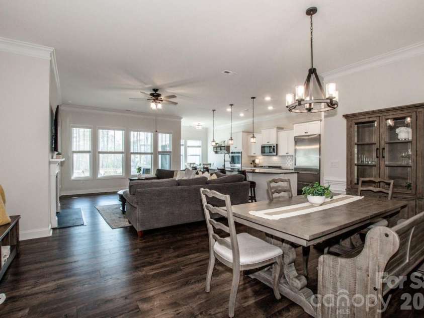 135 Coddle Way, Mooresville, NC 28115.  MLS# CAR4354327, YatesRealty ID 21312. 