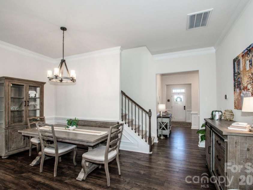 135 Coddle Way, Mooresville, NC 28115.  MLS# CAR4354327, YatesRealty ID 21312. 