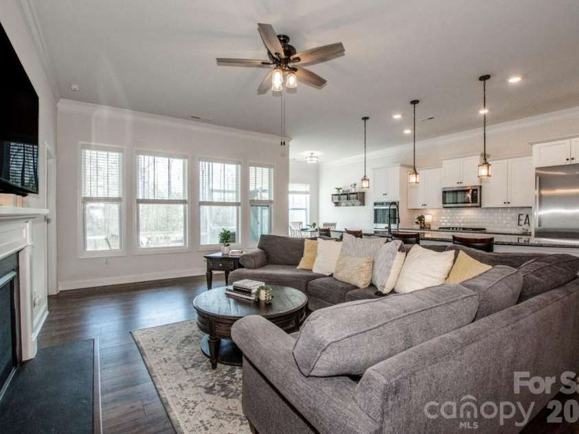 135 Coddle Way, Mooresville, NC 28115.  MLS# CAR4354327, YatesRealty ID 21312. 
