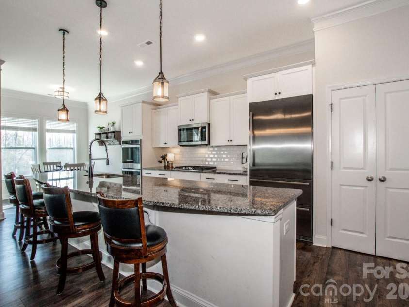 135 Coddle Way, Mooresville, NC 28115.  MLS# CAR4354327, YatesRealty ID 21312. 