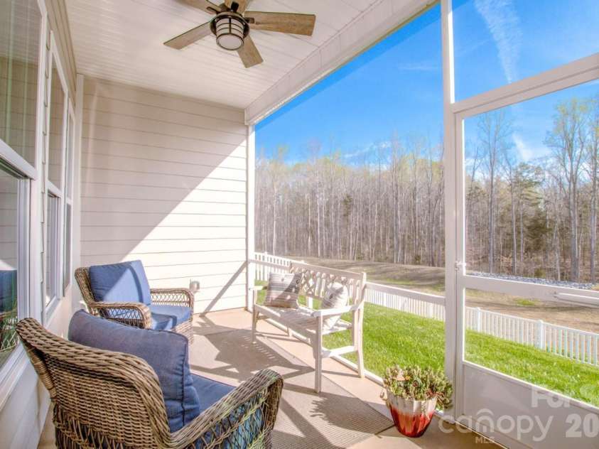 135 Coddle Way, Mooresville, NC 28115.  MLS# CAR4354327, YatesRealty ID 21312. 
