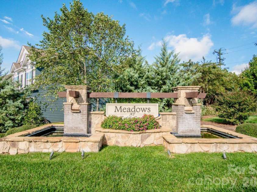135 Coddle Way, Mooresville, NC 28115.  MLS# CAR4354327, YatesRealty ID 21312. 