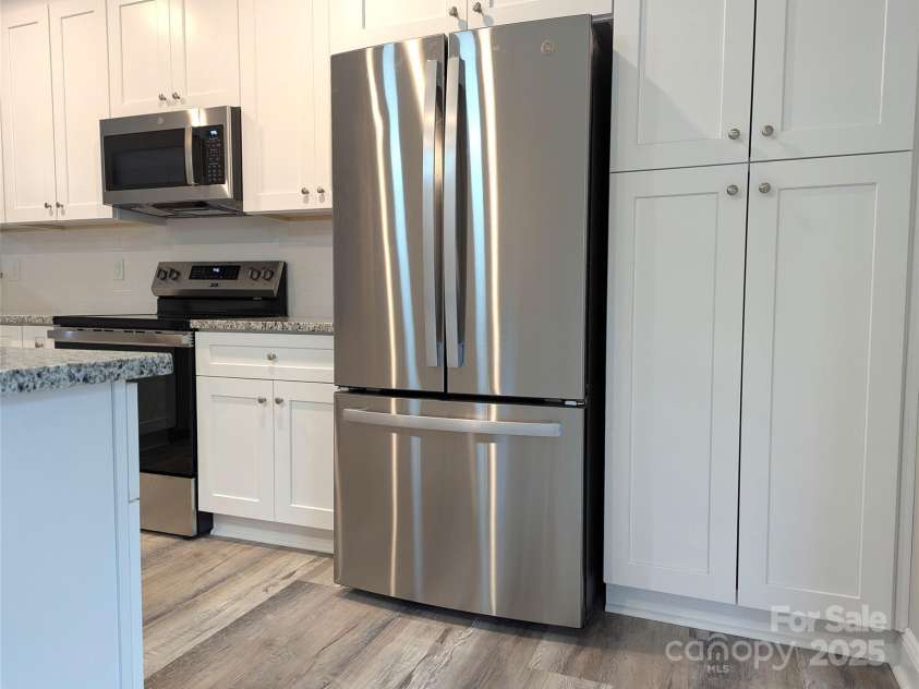 203 Hill Avenue, Albemarle, NC 28001.  MLS# CAR4224625, YatesRealty ID 21312. 