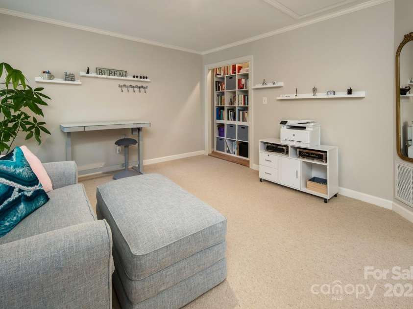 205 Midland Drive, Asheville, NC 28804.  MLS# CAR4231783, YatesRealty ID 21313. Upstairs Guest Bedroom