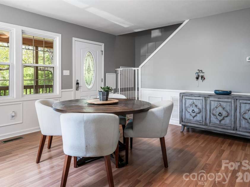 22 Otter Lane, Candler, NC 28715.  MLS# CAR4373918, YatesRealty ID 21315. 