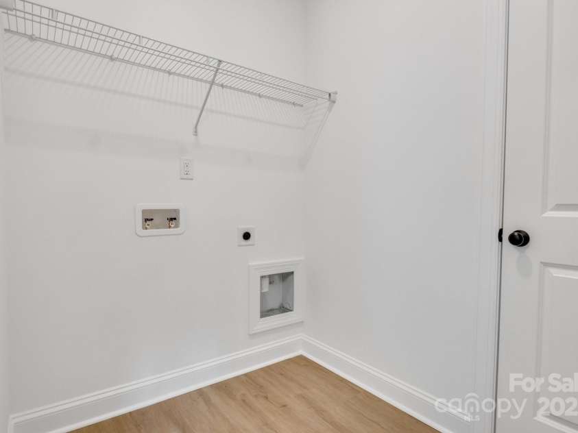 455 Contentment Court, Kannapolis, NC 28081.  MLS# CAR4273418, YatesRealty ID 21315. 