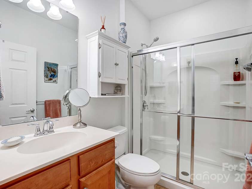 2036 Hudson Lane, Fort Mill, SC 29707.  MLS# CAR4225356, YatesRealty ID 21316. 