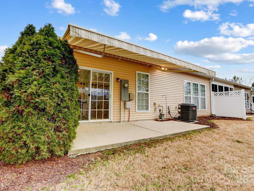 2036 Hudson Lane, Fort Mill, SC 29707.  MLS# CAR4225356, YatesRealty ID 21316. Retractable awning