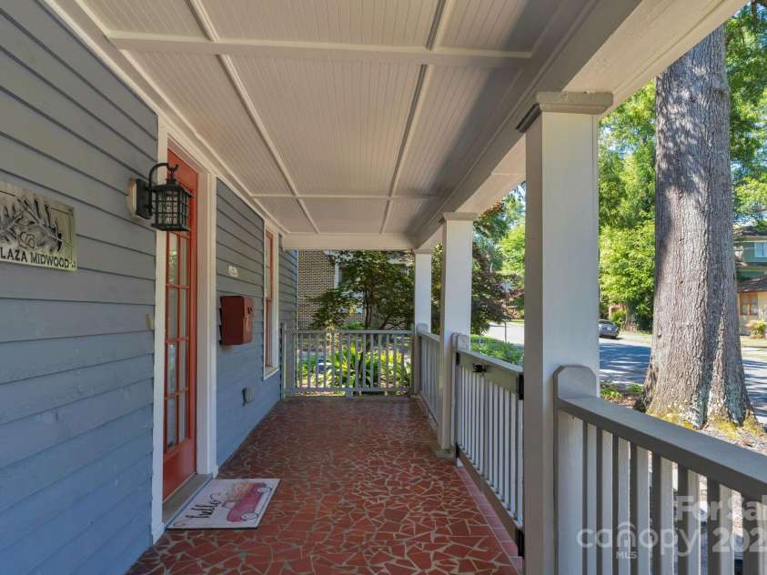 1500 Pecan Avenue, Charlotte, NC 28205.  MLS# CAR4270486, YatesRealty ID 21317. 