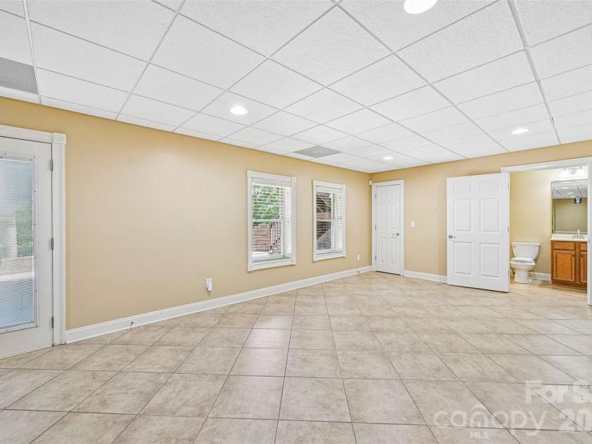 2016 Rocky Stream Road, York, SC 29745.  MLS# CAR4412074, YatesRealty ID 21317. 