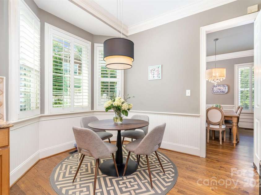 5537 Challis View Lane, Charlotte, NC 28226.  MLS# CAR4270403, YatesRealty ID 21318. 