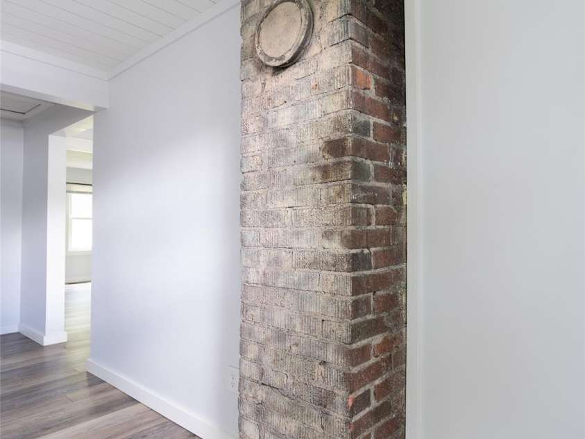 250 Oakdale Street, Brevard, NC 28712.  MLS# CAR4265183, YatesRealty ID 21319. 