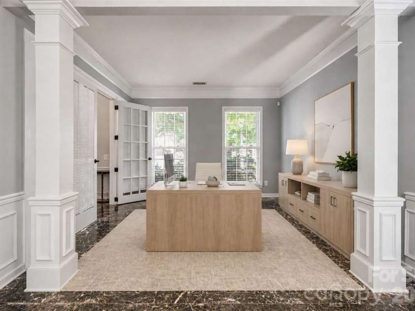 5313 Bentgrass Run Drive, Charlotte, NC 28269.  MLS# CAR4376388, YatesRealty ID 21319. 