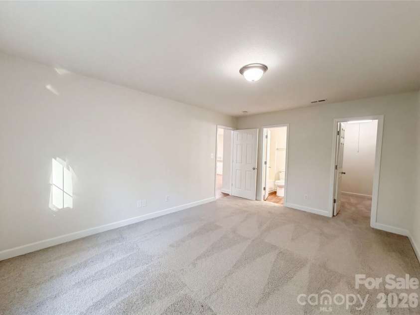 3088 Trimble Circle, Concord, NC 28027.  MLS# CAR4363997, YatesRealty ID 21320. 