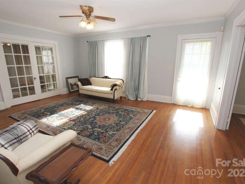 309 Greene Street, Wadesboro, NC 28170.  MLS# CAR4268353, YatesRealty ID 21320. 