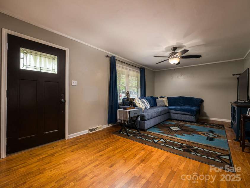 69 Katydid Drive, Marion, NC 28752.  MLS# CAR4273434, YatesRealty ID 21321. 